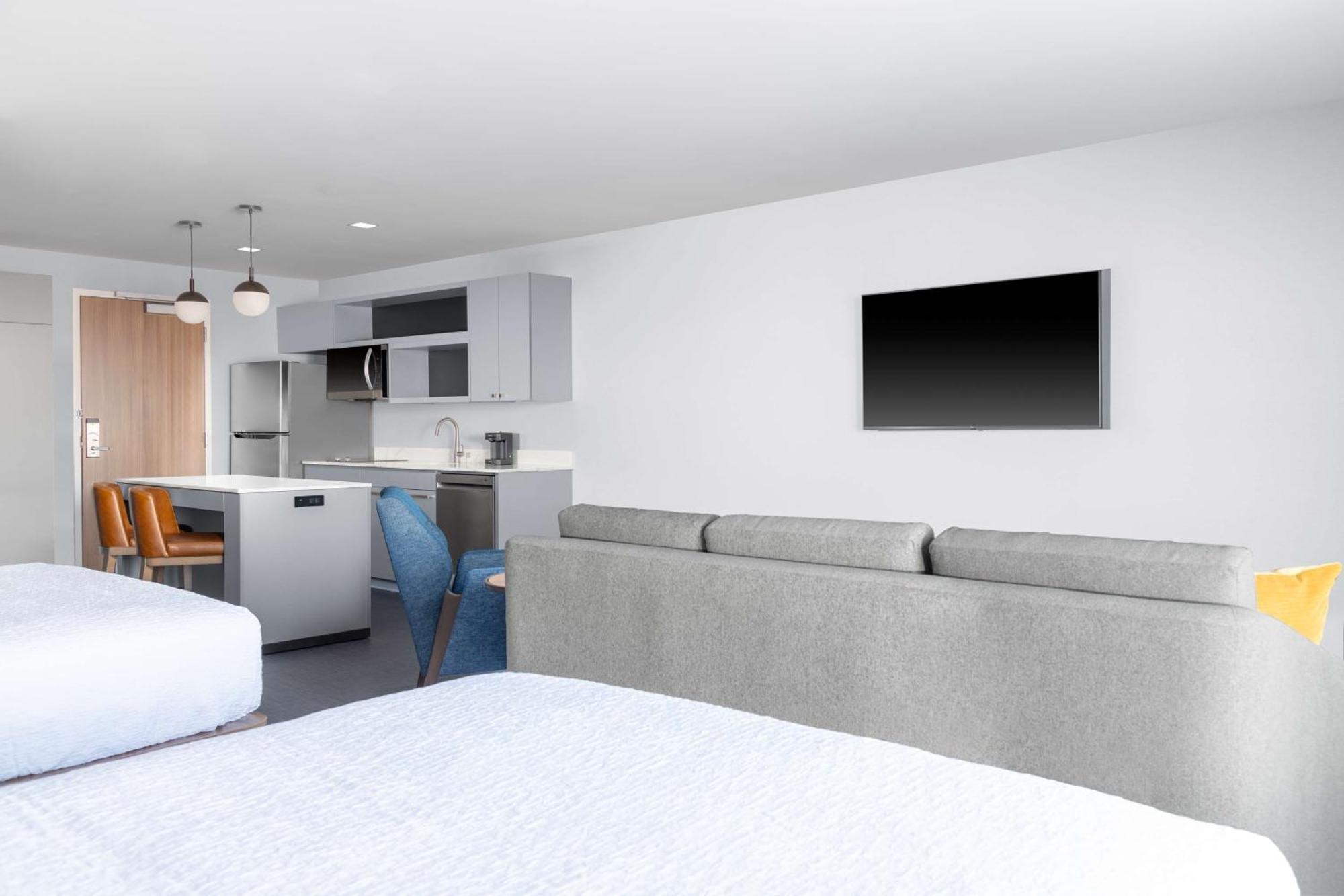Homewood Suites By Hilton Holland Exterior foto