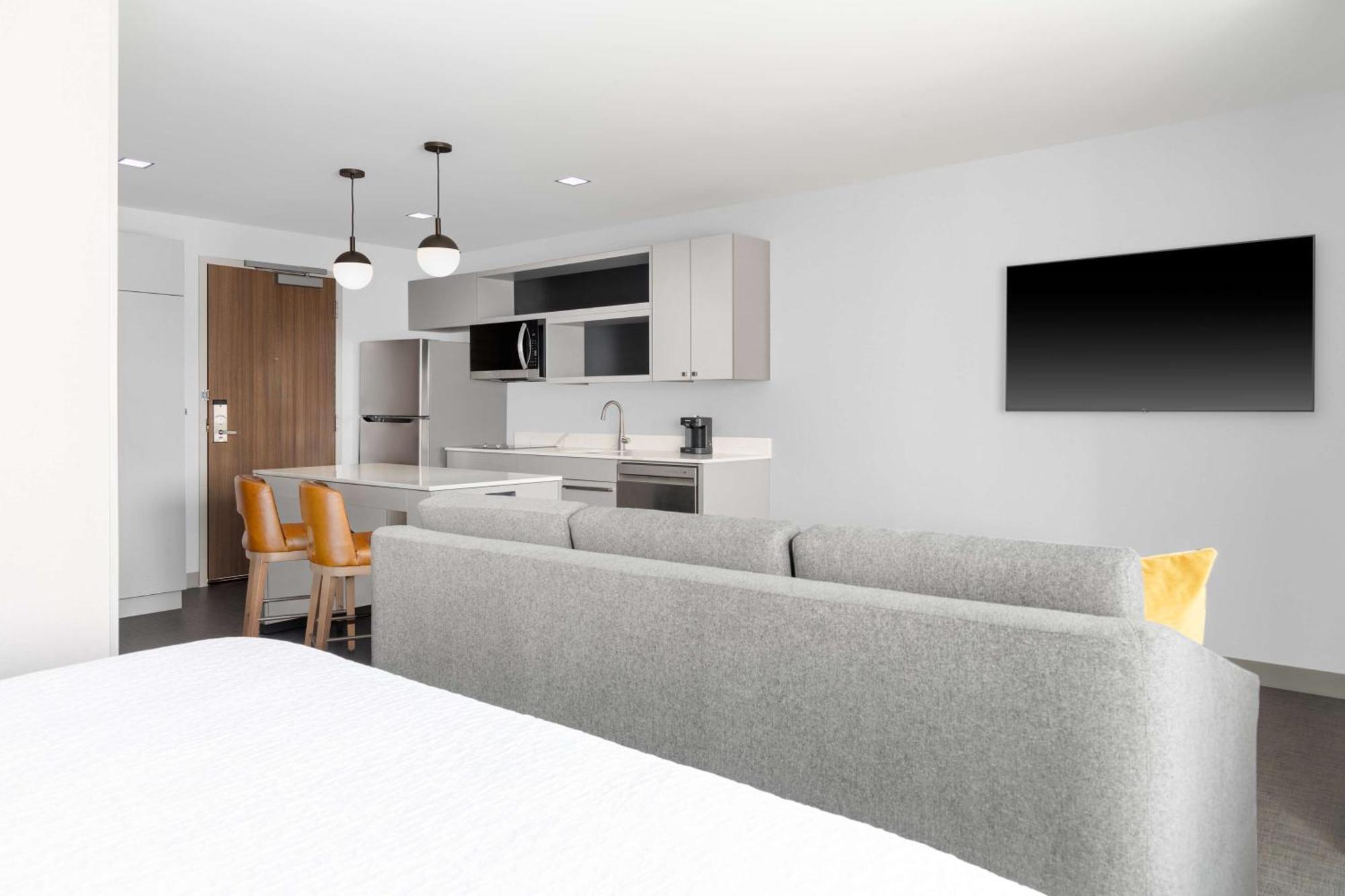 Homewood Suites By Hilton Holland Exterior foto